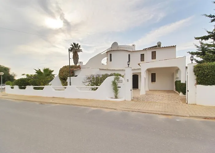 Casa Francisco : Family With Private Pool. Near To Albufeira