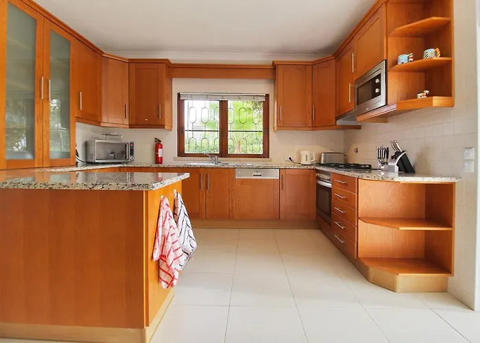 Casa Francisco : Family With Private Pool. Near To * Albufeira